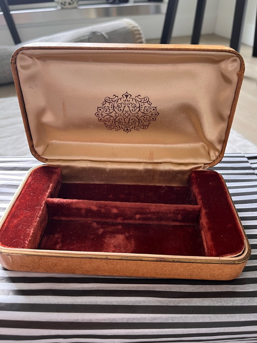 Vintage Velvet Jewelry Box Tan vinyl with burgundy interior